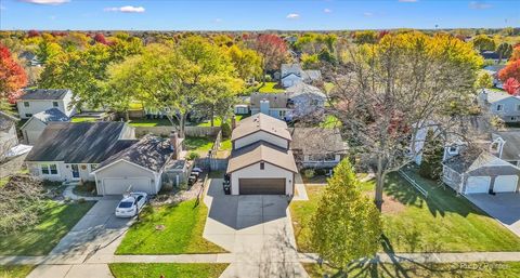 Tiny photo for 1035 Shadowood Lane, Crystal Lake, IL 60014 (MLS # 12502326)