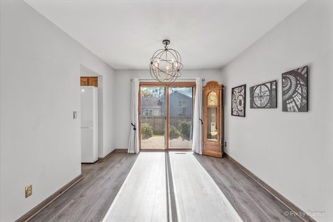 Tiny photo for 1035 Shadowood Lane, Crystal Lake, IL 60014 (MLS # 12502326)