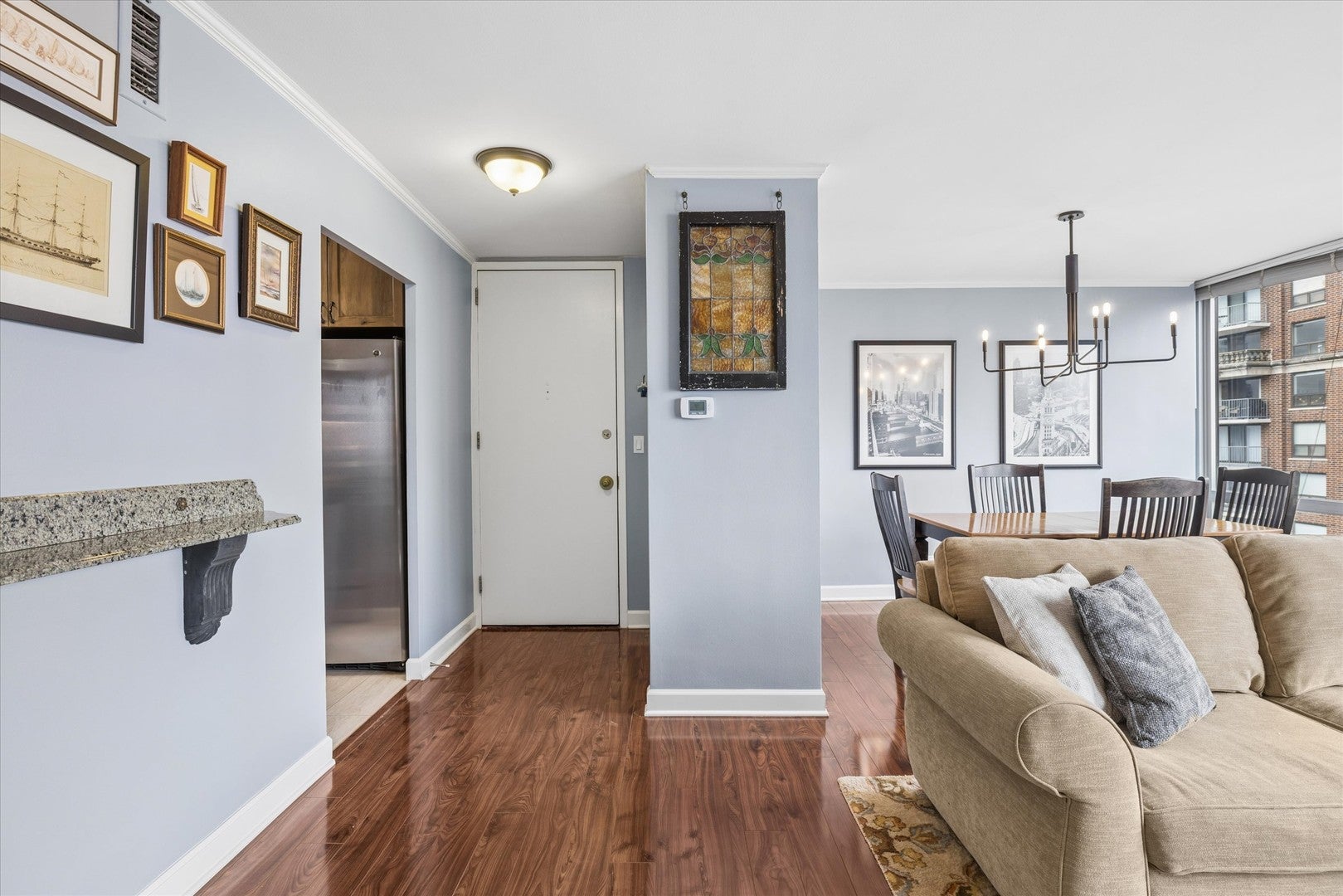 21 W Goethe Street 15A