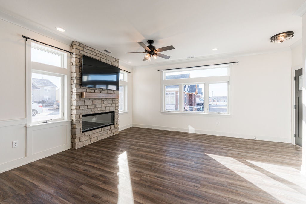 572 Stearn Drive 572