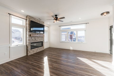 Tiny photo for 572 Stearn Drive #572, Genoa, IL 60135 (MLS # 12758561)