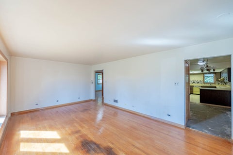 Tiny photo for 4510 N Oak Street, Norridge, IL 60706 (MLS # 12766390)