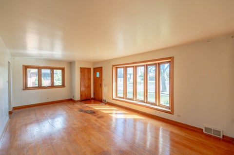 Tiny photo for 4510 N Oak Street, Norridge, IL 60706 (MLS # 12766390)