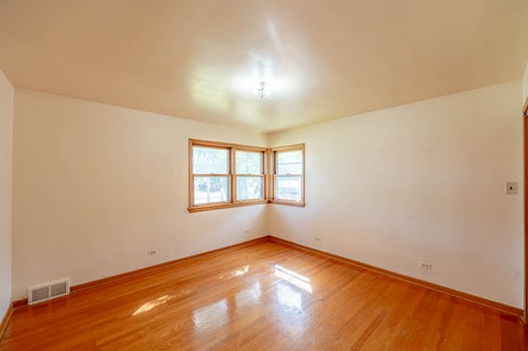 Tiny photo for 4510 N Oak Street, Norridge, IL 60706 (MLS # 12766390)
