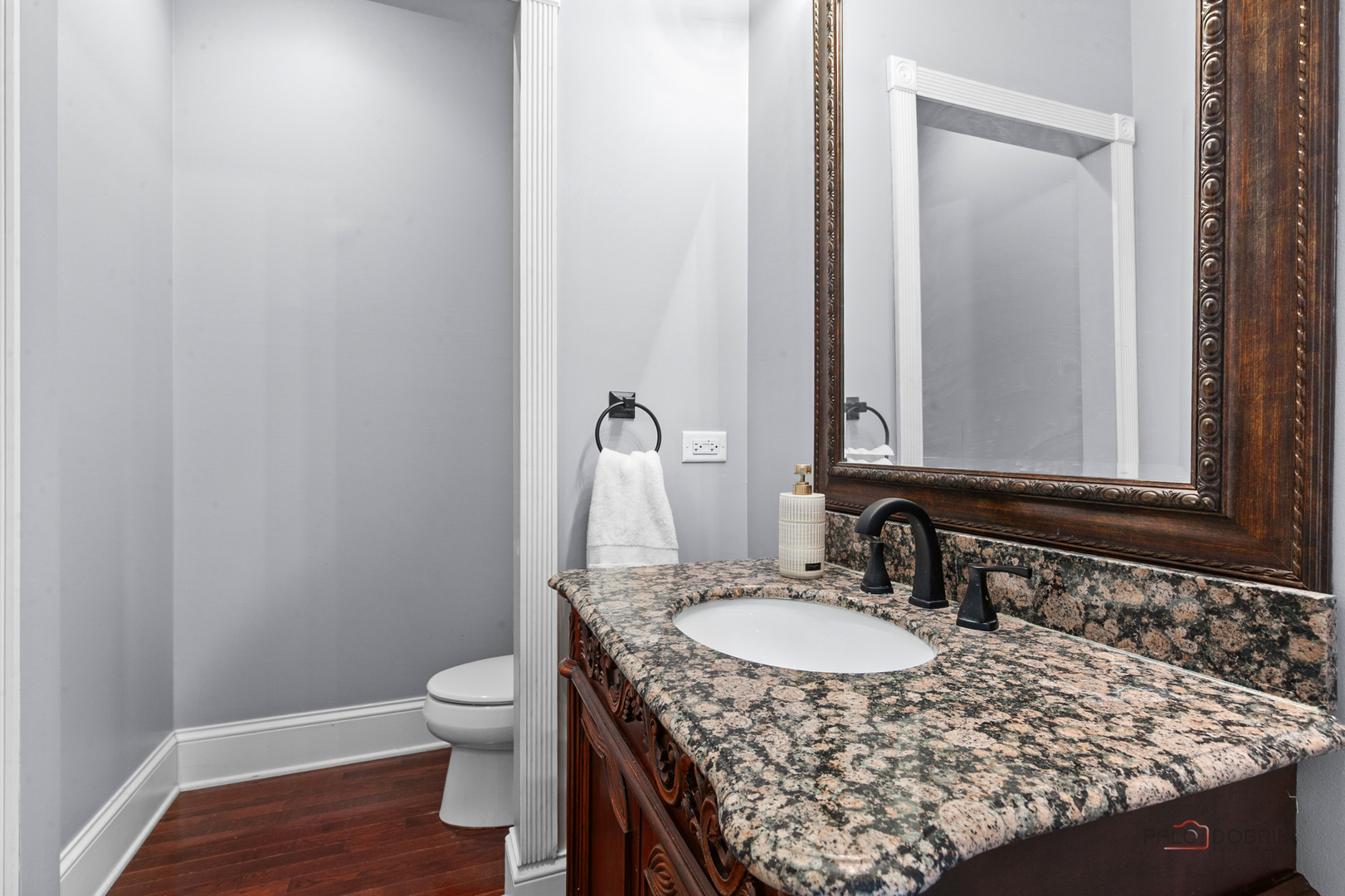 Hawthorn Woods, Illinois, 60047, United States, 5 Bedrooms Bedrooms, ,7 BathroomsBathrooms,Residential,Contingent,2051948