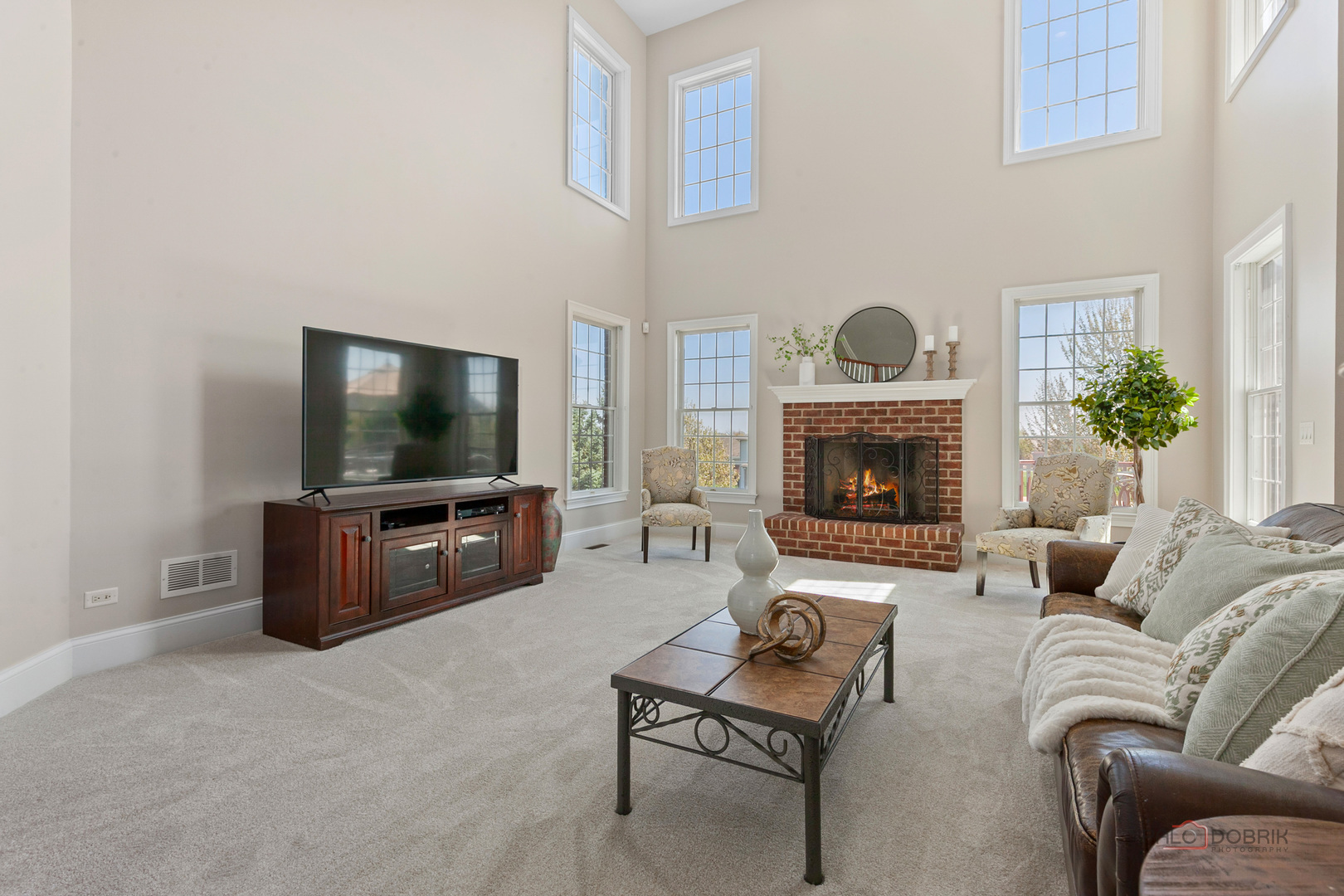 Hawthorn Woods, Illinois, 60047, United States, 5 Bedrooms Bedrooms, ,7 BathroomsBathrooms,Residential,Contingent,2051948