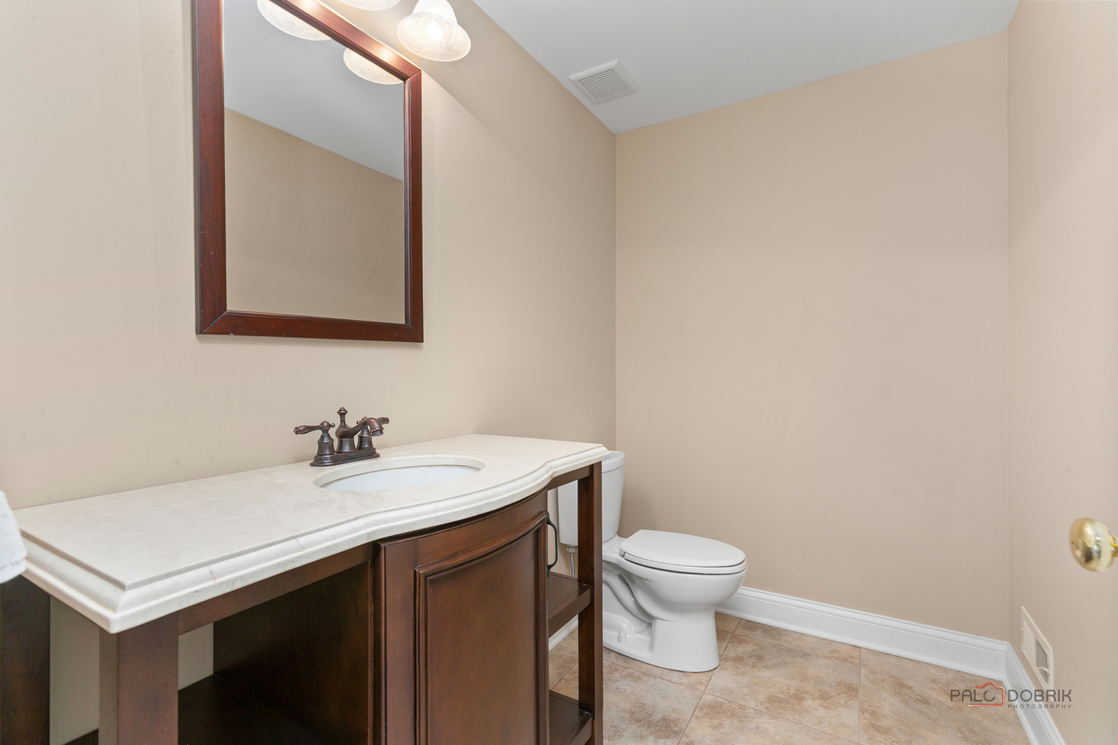 Hawthorn Woods, Illinois, 60047, United States, 5 Bedrooms Bedrooms, ,7 BathroomsBathrooms,Residential,Contingent,2051948