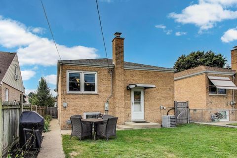 Tiny photo for 4139 Elmwood Avenue, Stickney, IL 60402 (MLS # 12467643)