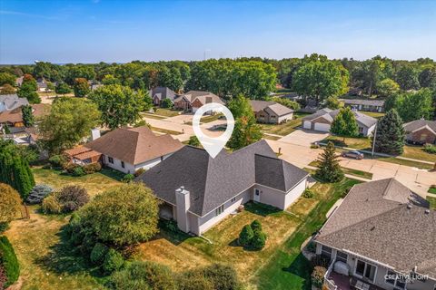 Tiny photo for 305 E Knights Road, Sandwich, IL 60548 (MLS # 12474389)