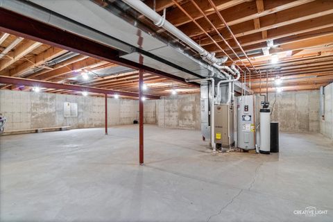 Tiny photo for 305 E Knights Road, Sandwich, IL 60548 (MLS # 12474389)