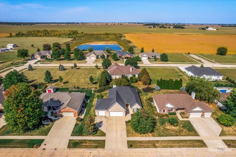 Tiny photo for 305 E Knights Road, Sandwich, IL 60548 (MLS # 12474389)