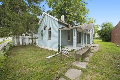 Photo of 2708 7th Avenue, Rock Island, IL 61201 (MLS # 12688336)