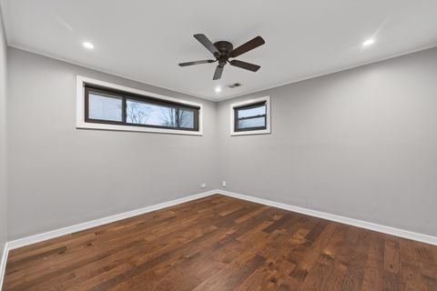 Tiny photo for 1164 W Grant Drive, Des Plaines, IL 60016 (MLS # 12582307)