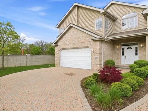 Photo of 3098 Rosebrook Circle, Westchester, IL 60154 (MLS # 12638666)