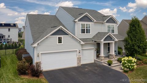 659 Glenwood Drive South Elgin IL 60177