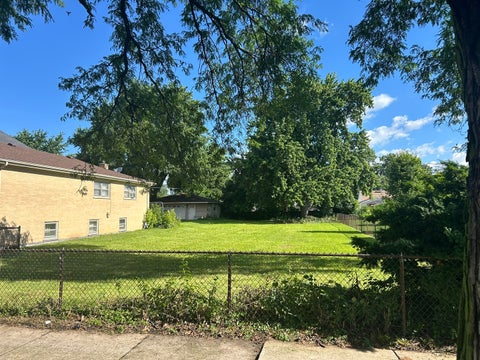 Tiny photo for 8326 45TH Place, Lyons, IL 60534 (MLS # 12690337)