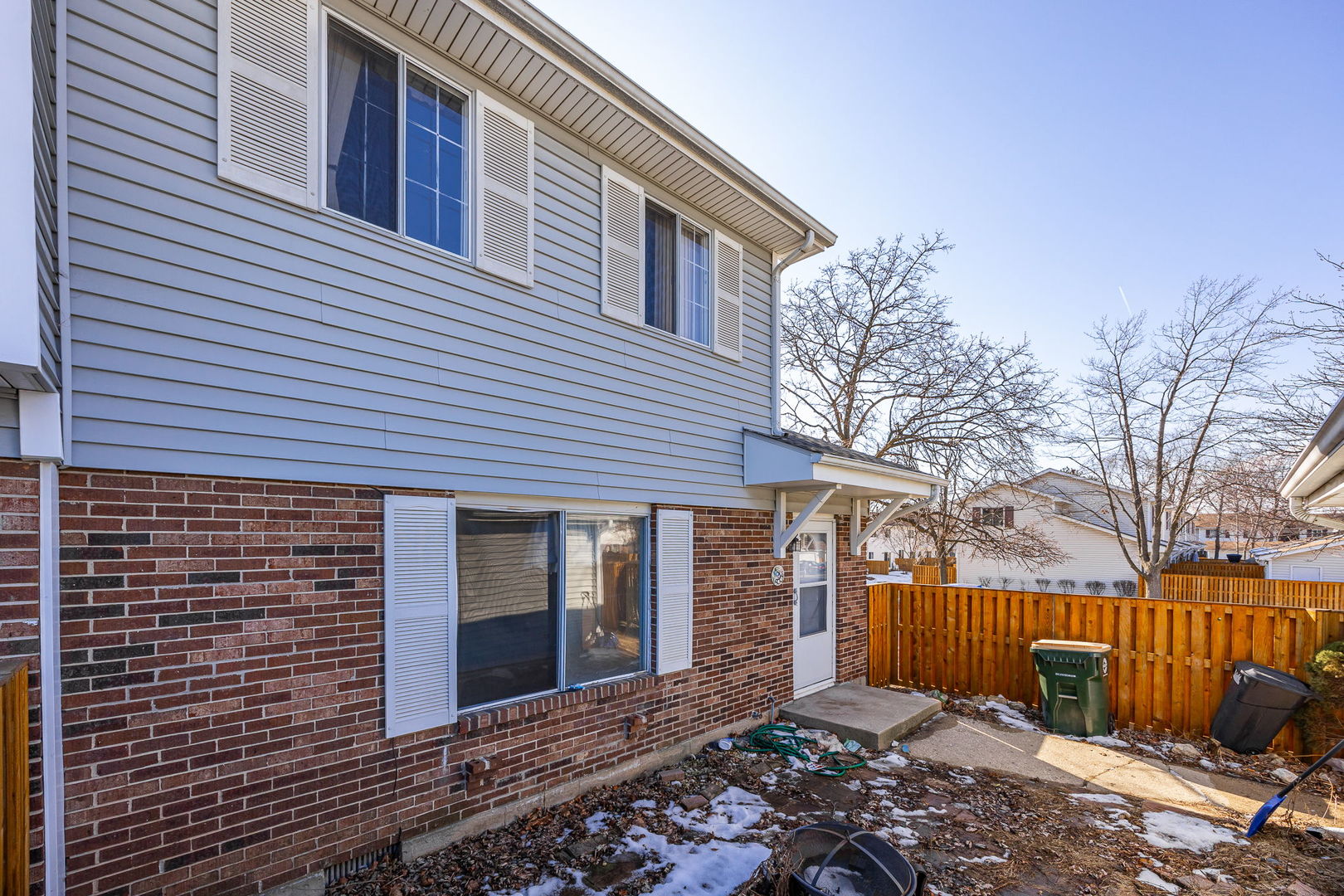 1 Scarlet Hawthorne Court