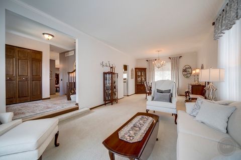 Tiny photo for 4606 Carrier Circle, Plainfield, IL 60586 (MLS # 12580901)