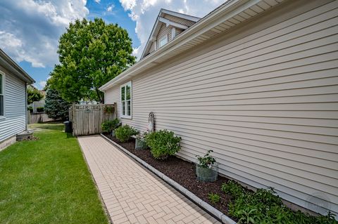 Tiny photo for 4606 Carrier Circle, Plainfield, IL 60586 (MLS # 12580901)