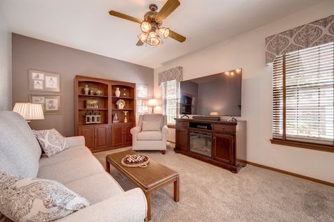Tiny photo for 4606 Carrier Circle, Plainfield, IL 60586 (MLS # 12580901)