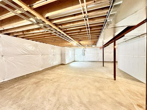 Tiny photo for 702 West Point Way, Oswego, IL 60543 (MLS # 12696040)