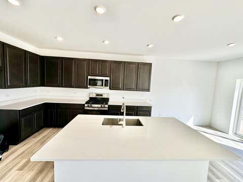 Tiny photo for 702 West Point Way, Oswego, IL 60543 (MLS # 12696040)