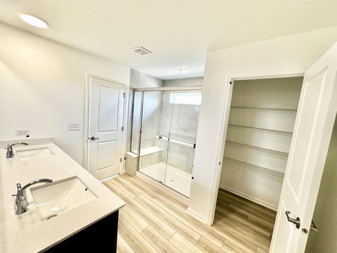 Tiny photo for 702 West Point Way, Oswego, IL 60543 (MLS # 12696040)