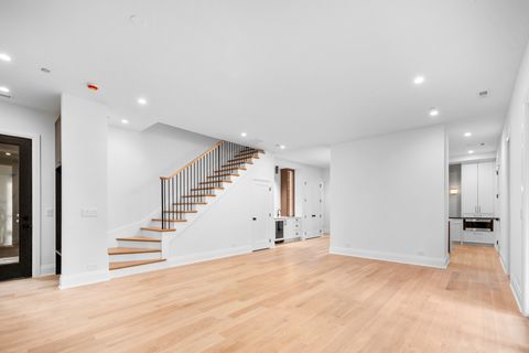 Tiny photo for 2832 N Racine Avenue #2W, Chicago, IL 60657 (MLS # 12505014)