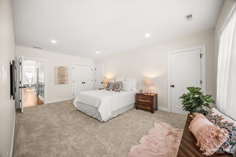 Tiny photo for 4633 Wolf Road, Western Springs, IL 60558 (MLS # 12738554)