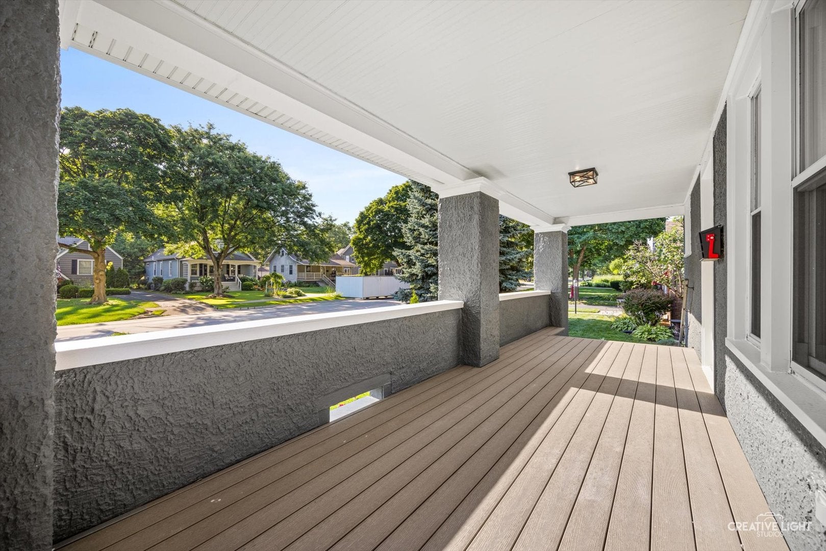 4633 Wolf Road
