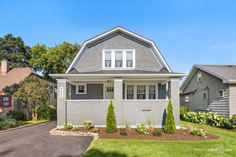 Photo of 4633 Wolf Road, Western Springs, IL 60558 (MLS # 12738554)