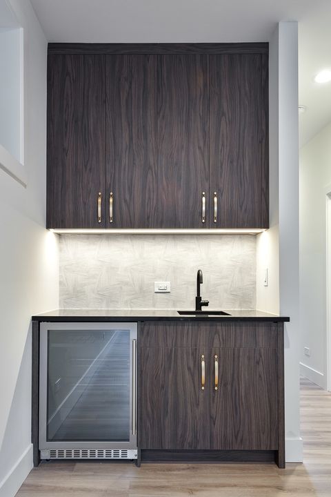 Tiny photo for 4527 N Keystone Avenue, Chicago, IL 60630 (MLS # 12599075)