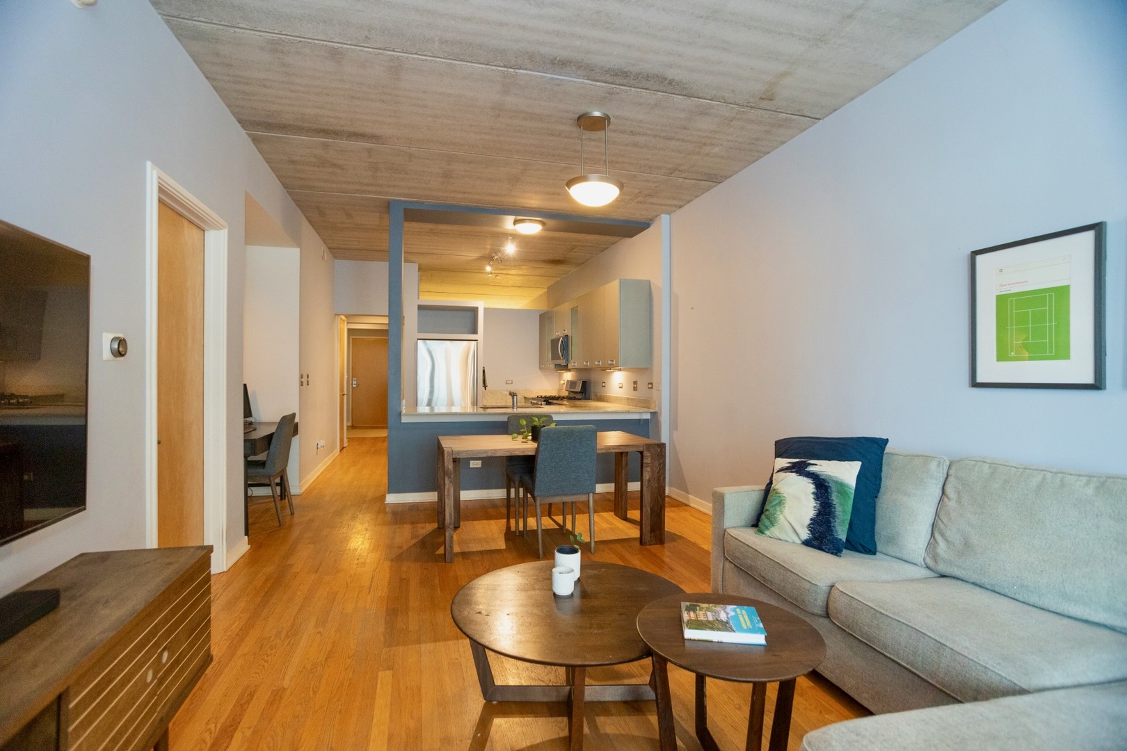 5430 N SHERIDAN Road 703