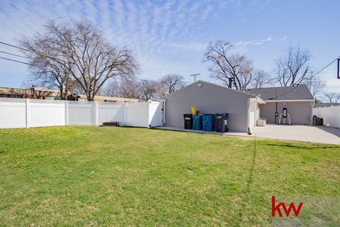 Tiny photo for 406 Rose Street, Bensenville, IL 60106 (MLS # 12605134)