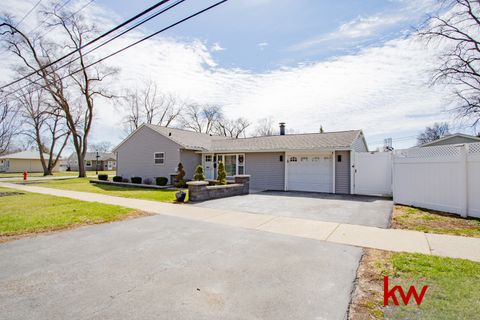 Tiny photo for 406 Rose Street, Bensenville, IL 60106 (MLS # 12605134)