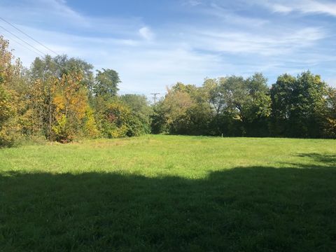 136 Grant Street Barrington IL 60010