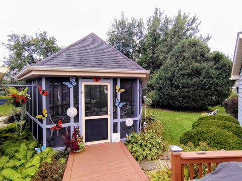 Tiny photo for Gurnee, IL 60031 (MLS # 12763141)
