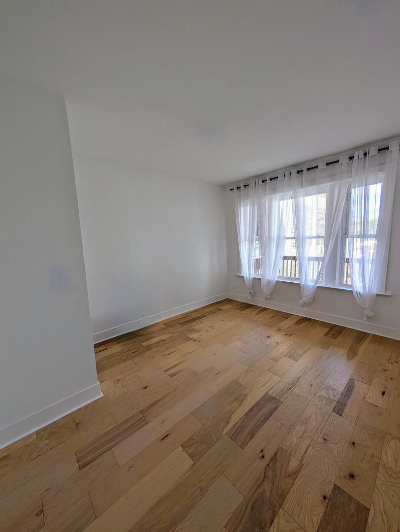 616 W Patterson Avenue 2