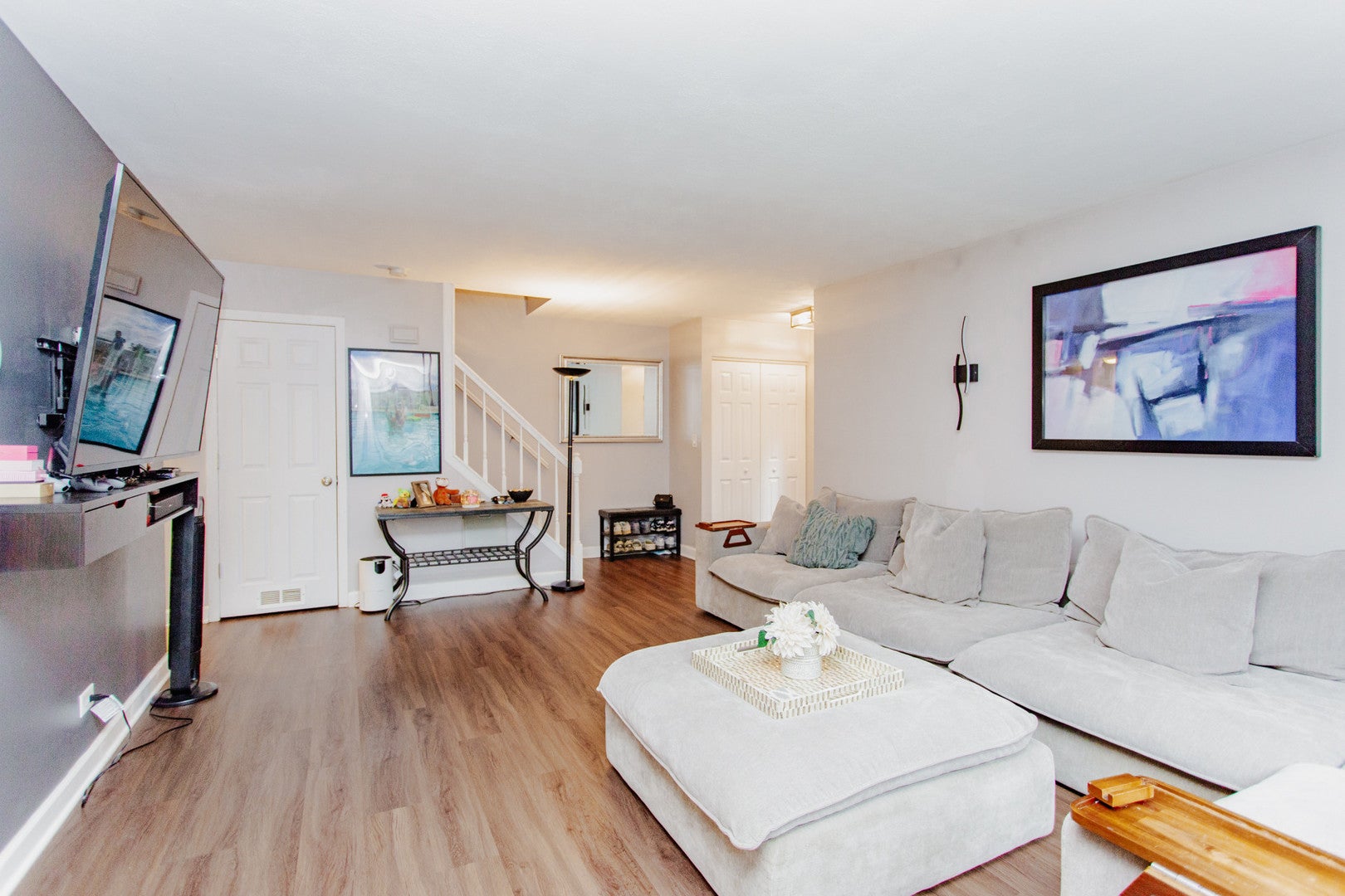 840 DIGHTON Lane