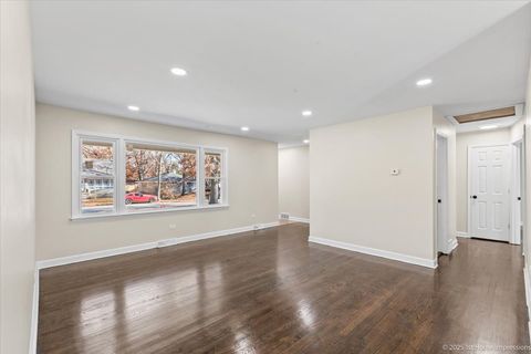 Tiny photo for Lansing, IL 60438 (MLS # 12526742)