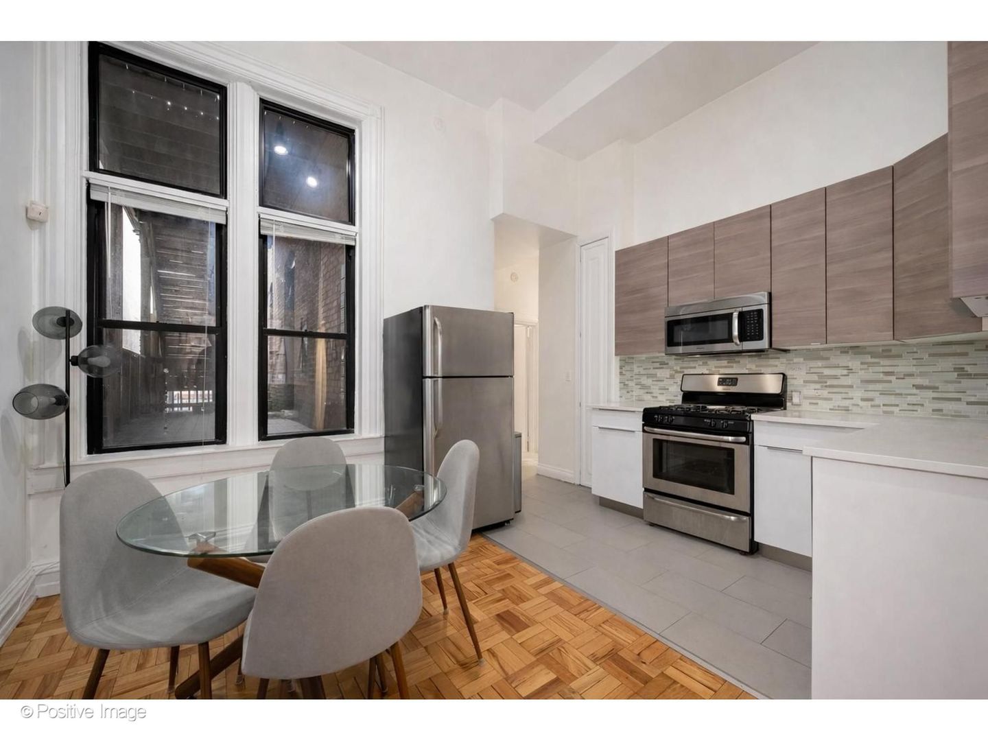 1160 N LaSalle Street