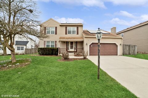 Photo of 18 Ascot Lane, Streamwood, IL 60107 (MLS # 12626379)