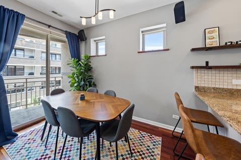 Tiny photo for 4919 N Lincoln Avenue #2, Chicago, IL 60625 (MLS # 12731513)