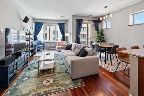 Tiny photo for 4919 N Lincoln Avenue #2, Chicago, IL 60625 (MLS # 12731513)