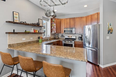 Tiny photo for 4919 N Lincoln Avenue #2, Chicago, IL 60625 (MLS # 12731513)