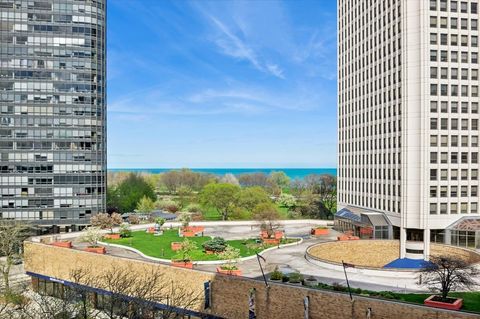 Tiny photo for 5320 N Sheridan Road #708, Chicago, IL 60640 (MLS # 12623983)