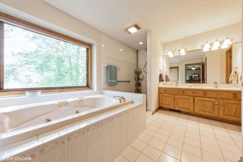 Tiny photo for 1232 Bellevue Drive #1, DeKalb, IL 60115 (MLS # 12500706)