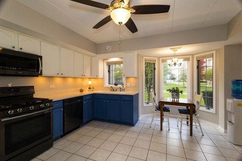 Tiny photo for 7755 BRISTOL PARK Drive #1NE, Tinley Park, IL 60477 (MLS # 12507969)