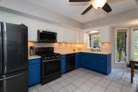 Tiny photo for 7755 BRISTOL PARK Drive #1NE, Tinley Park, IL 60477 (MLS # 12507969)