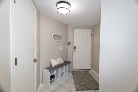 Tiny photo for 7755 BRISTOL PARK Drive #1NE, Tinley Park, IL 60477 (MLS # 12507969)